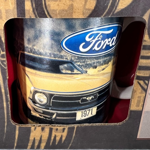 New Ford Mustang 4 Mug Set - Picture 4 of 10
